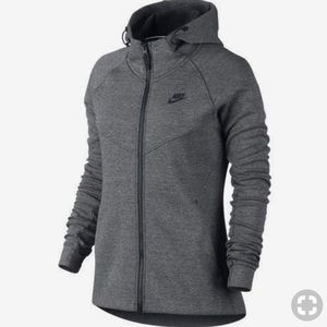 Nike sweatshirt